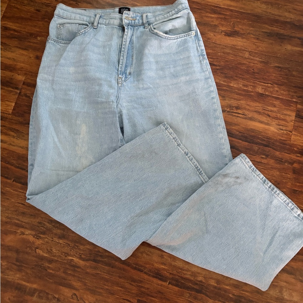 BDG Light Blue Women's Jeans